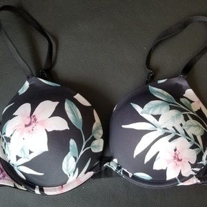 Pink push up bra